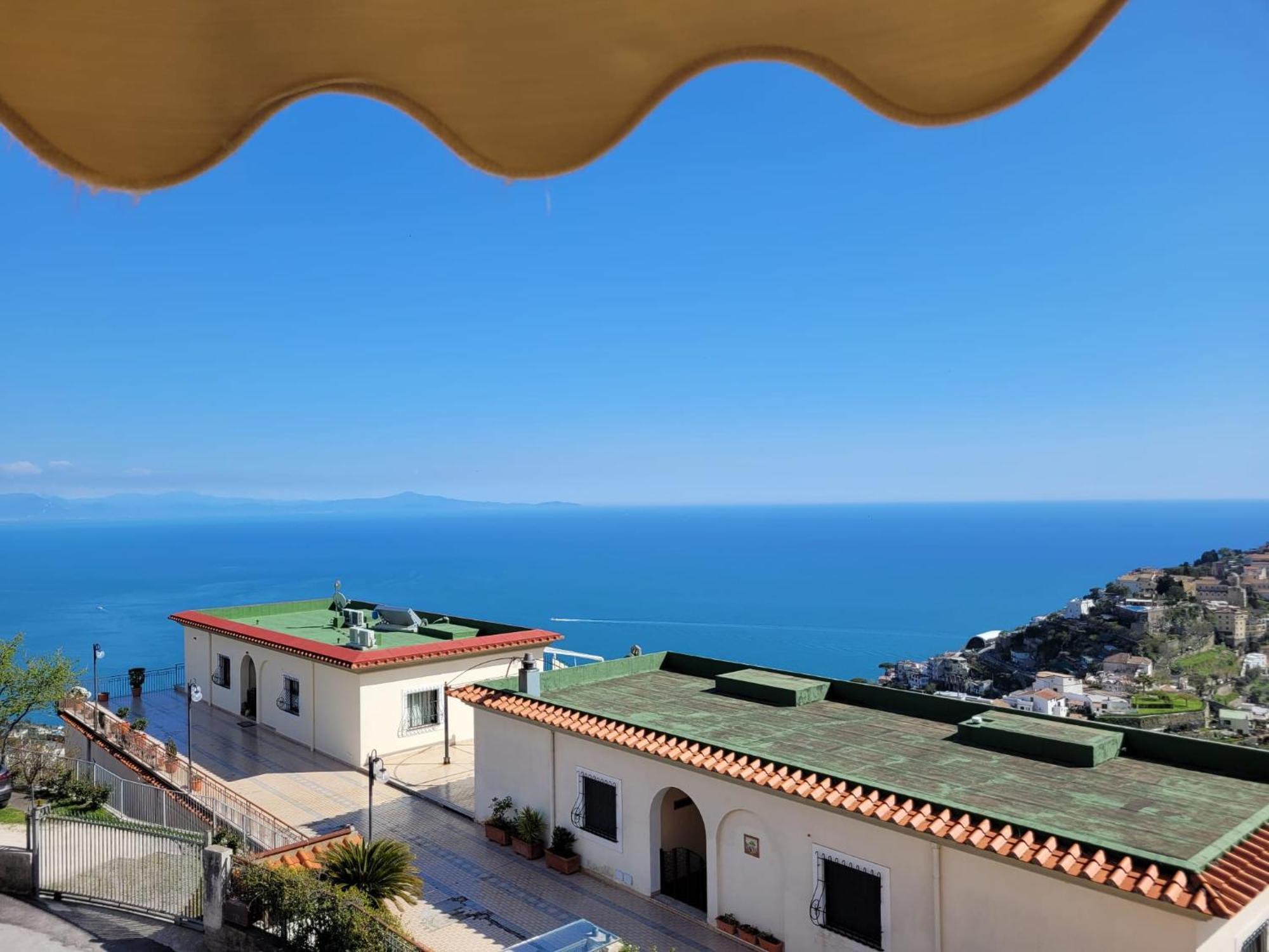 Holiday Luigi E Rachele Ravello Exterior photo